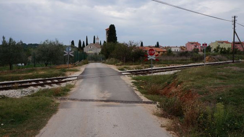 Nalet putničkog vlaka na osobno vozilo – ŽCP Vernalska, 13.10.2018.
