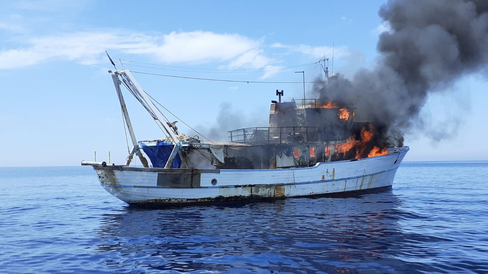 Požar ribarskog broda „LOKARDA“ - teritorijalno more Republike Hrvatske, 05.06.2021.