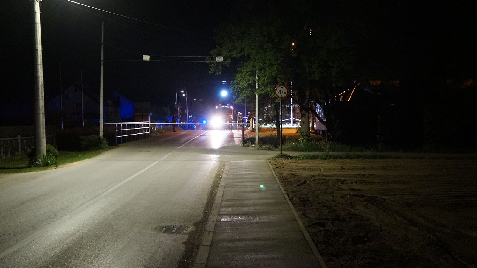 Podlijetanje osobnog vozila pod putnički vlak – ŽCP “Brdovec”, 26.04.2020.