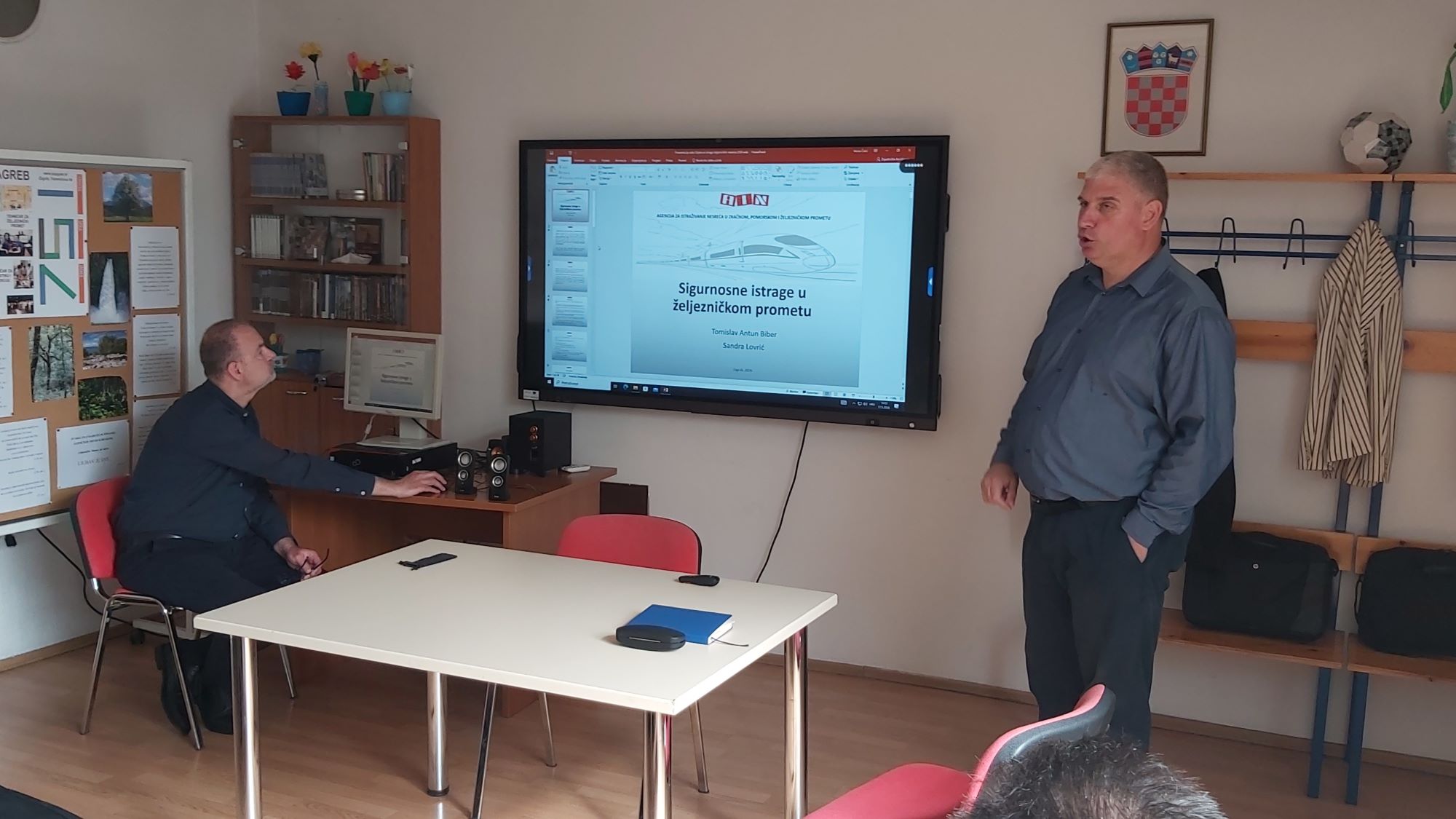 Predavanje istražitelja Odjela za istrage nesreća u zračnom, pomorskom i željezničkom prometu, Tehnička škola Zagreb