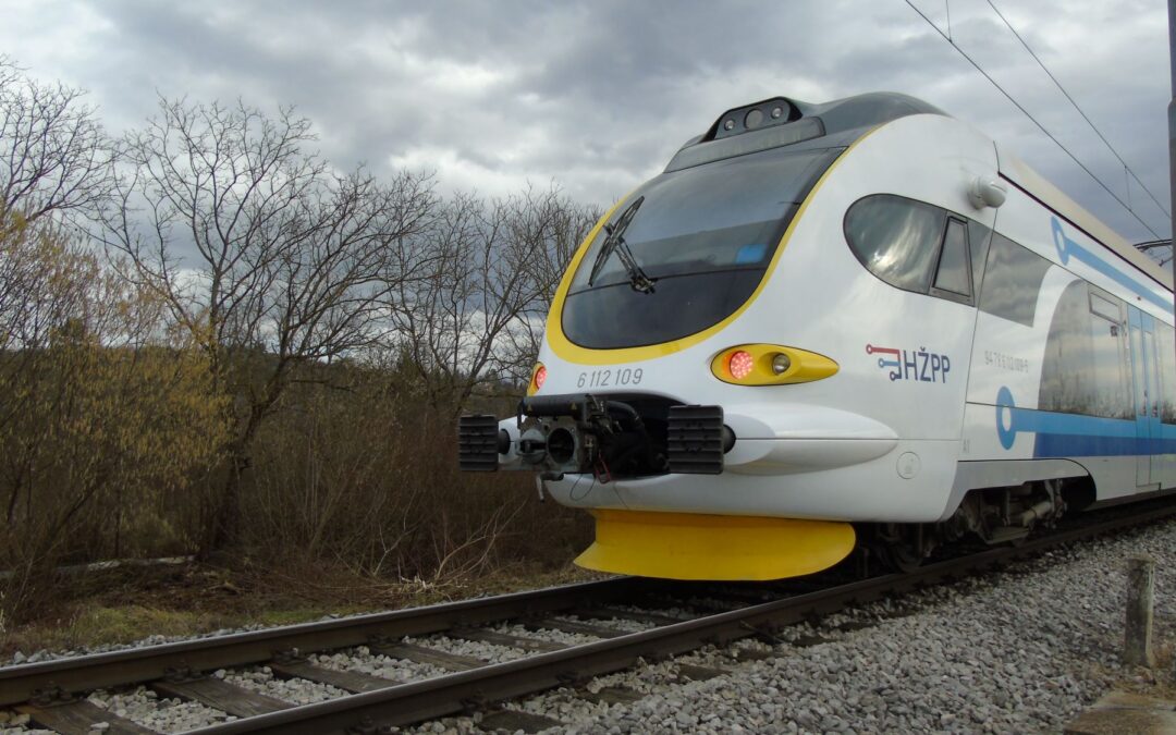 Ozbiljna željeznička nesreća na pruzi oznake L102 između kolodvora Savski Marof i stajališta Harmica, 28. siječnja 2025. godine